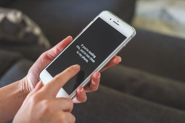 Smartphone Settings That Make Text Easier to Read